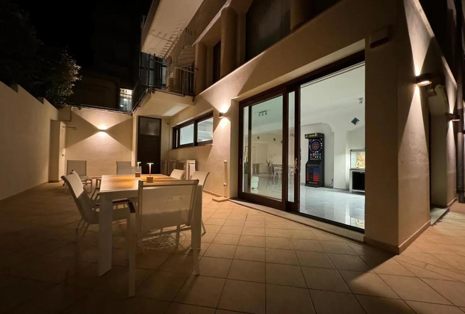 Luxury House Olbia Center With Private Garden contacts