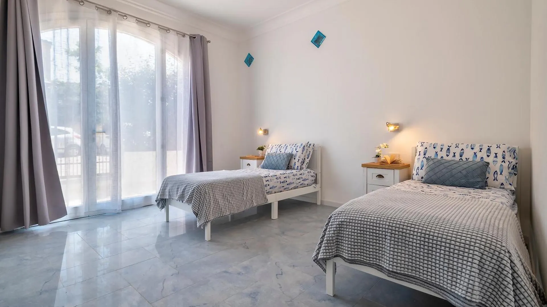 Luxury House Olbia Center With Private Garden Apartment