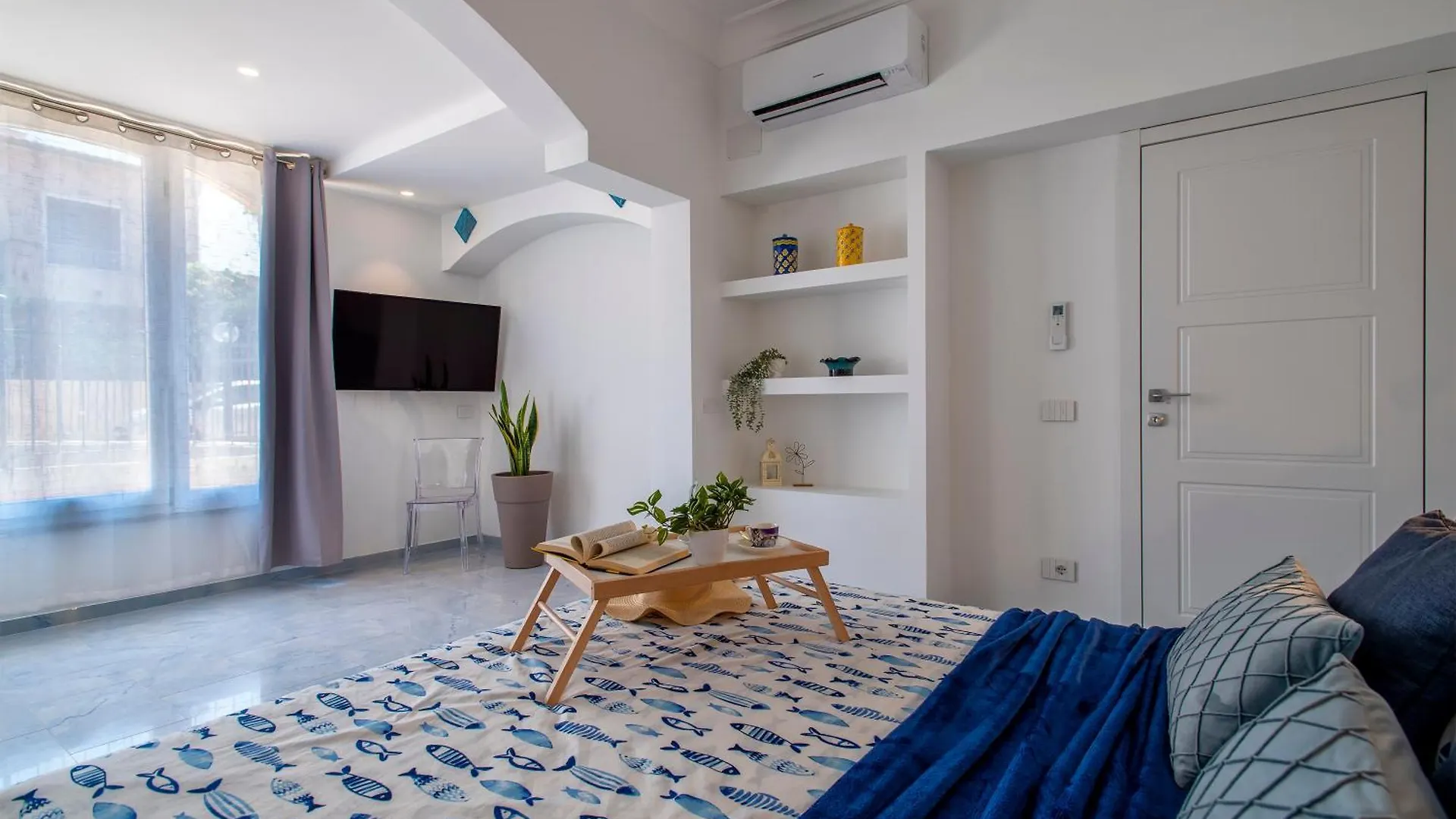 Luxury House Olbia Center With Private Garden Apartment